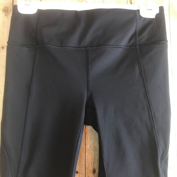 Athleta Capri Workout Leggings-like new XS - Picture 2 of 6